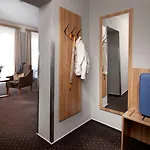 Hotel Spa&kur Praha 3*
