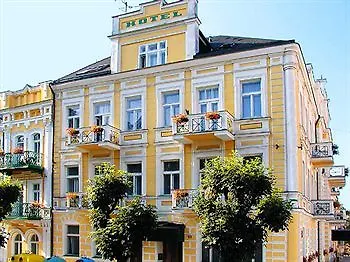 ホテル Badenia Praha Františkovy Lázně